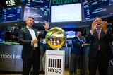 Traders On Floor Of NYSE As Stocks, Futures Climb