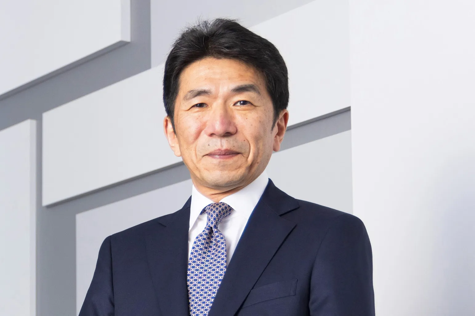 太陽誘電の佐瀬社長、AI向け需要急拡大でサプライチェーンの混乱も