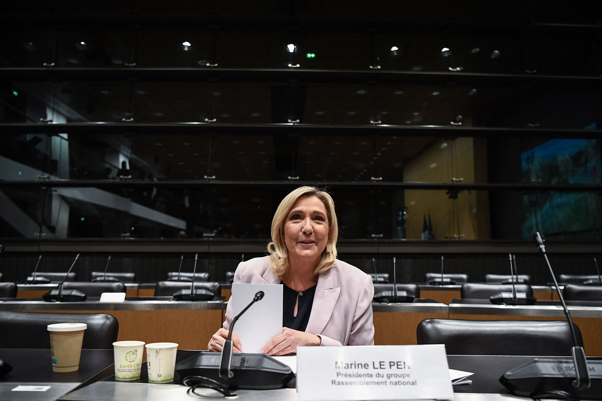 French Presidential Election: Marine Le Pen Doubles Macron's Pandemic  Pressure - Bloomberg