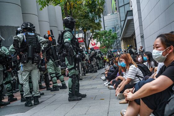 Hong Kong’s Protest Movement Is Running Out of Cash