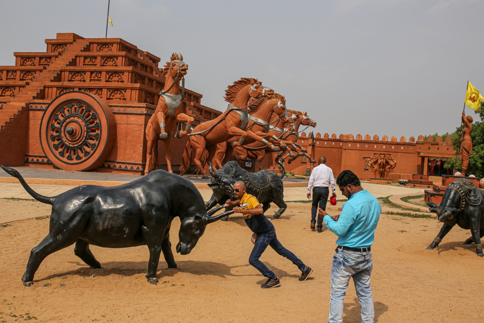 Why isn't Hindi made a common language to all states of India? - Quora