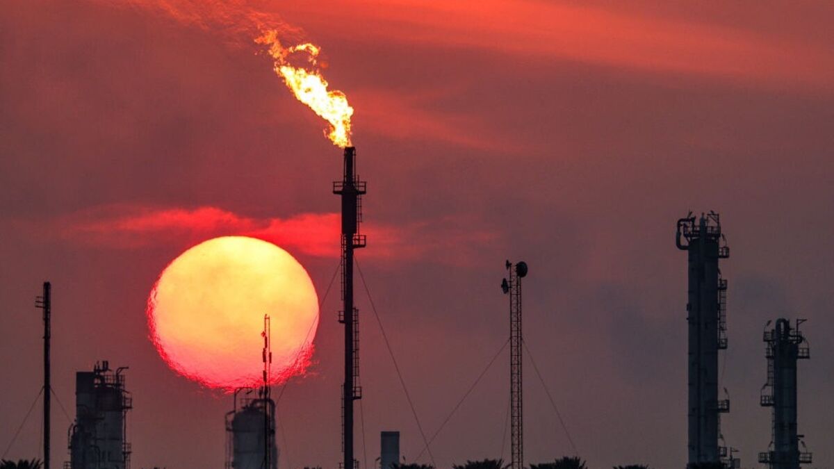 Oil Gains Amid Constrained OPEC+ Production Hike
