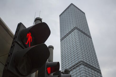 Cheung Kong 2012 Profit Falls as Disposal Gains Wasn’t Repeated
