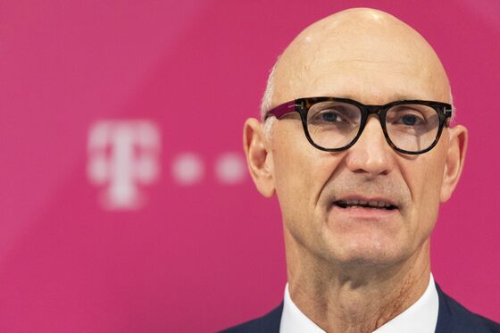 Deutsche Telekom CEO Sees Change at BT After Drahi’s Arrival