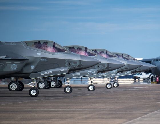 Lockheed Gets Boost When Pentagon Labels Late F-35s as ‘On-Time’