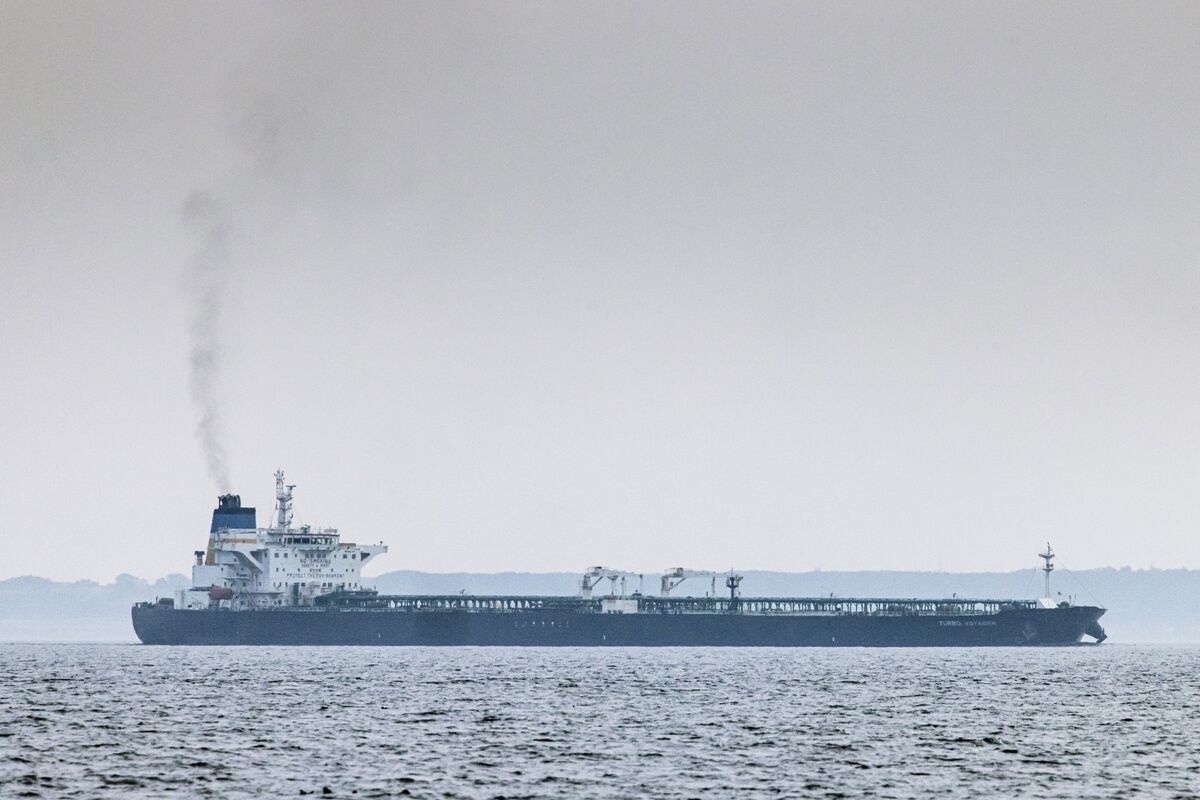 The Secretive World of Russian Oil Tanker Insurance Revealed