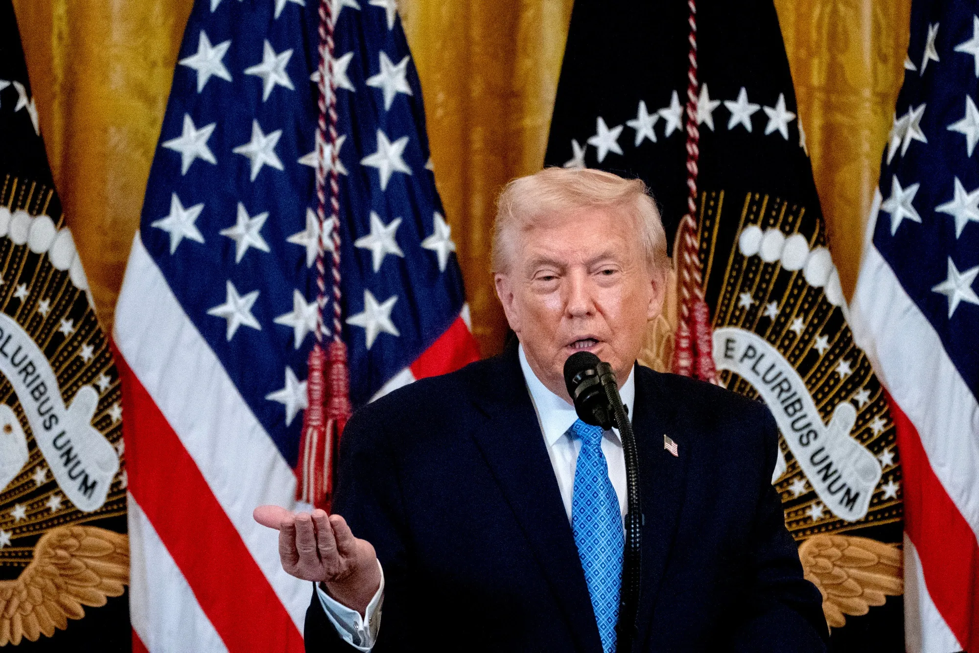 Trump Says Cost of New Ballroom May Now Reach $400 Million - Bloomberg