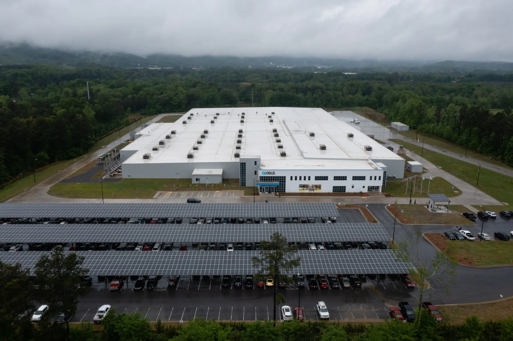 Solar Firm Gets Millions in US Tax Credits Despite Chinese Labor Questions