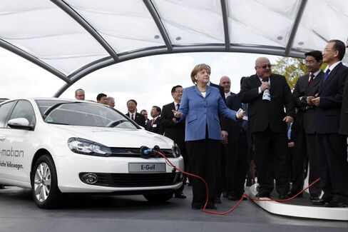 German GDP Grew Five Times More Than Forecast in First Quarter