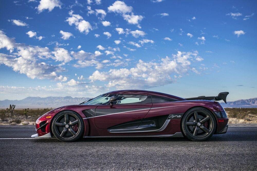 How Koenigsegg Broke The Land Speed Record With Its Agera Rs Images, Photos, Reviews