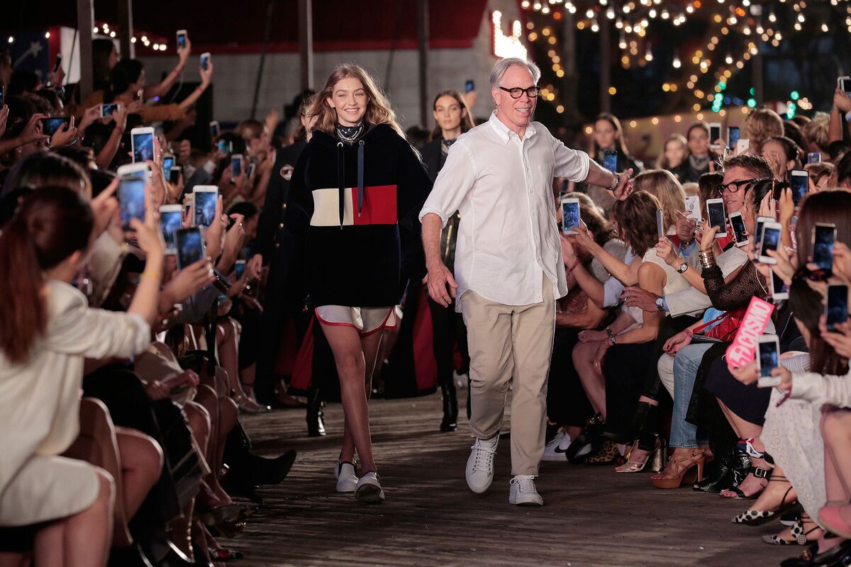 LOUIS VUITTON 'Run Away' - Urban Lady Fashion Wear