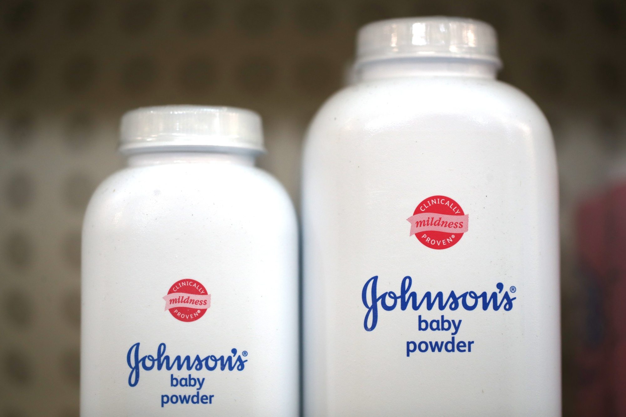 Johnson & Johnson faces push to force global ban on talc baby