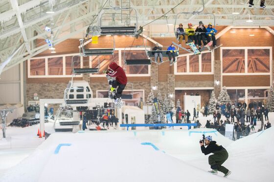 North America’s First Indoor Ski Slope Feels a Lot Like the Real Thing