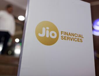 relates to Ambani’s Jio Financial Plans to Tap StanChart Exec as Unit CEO