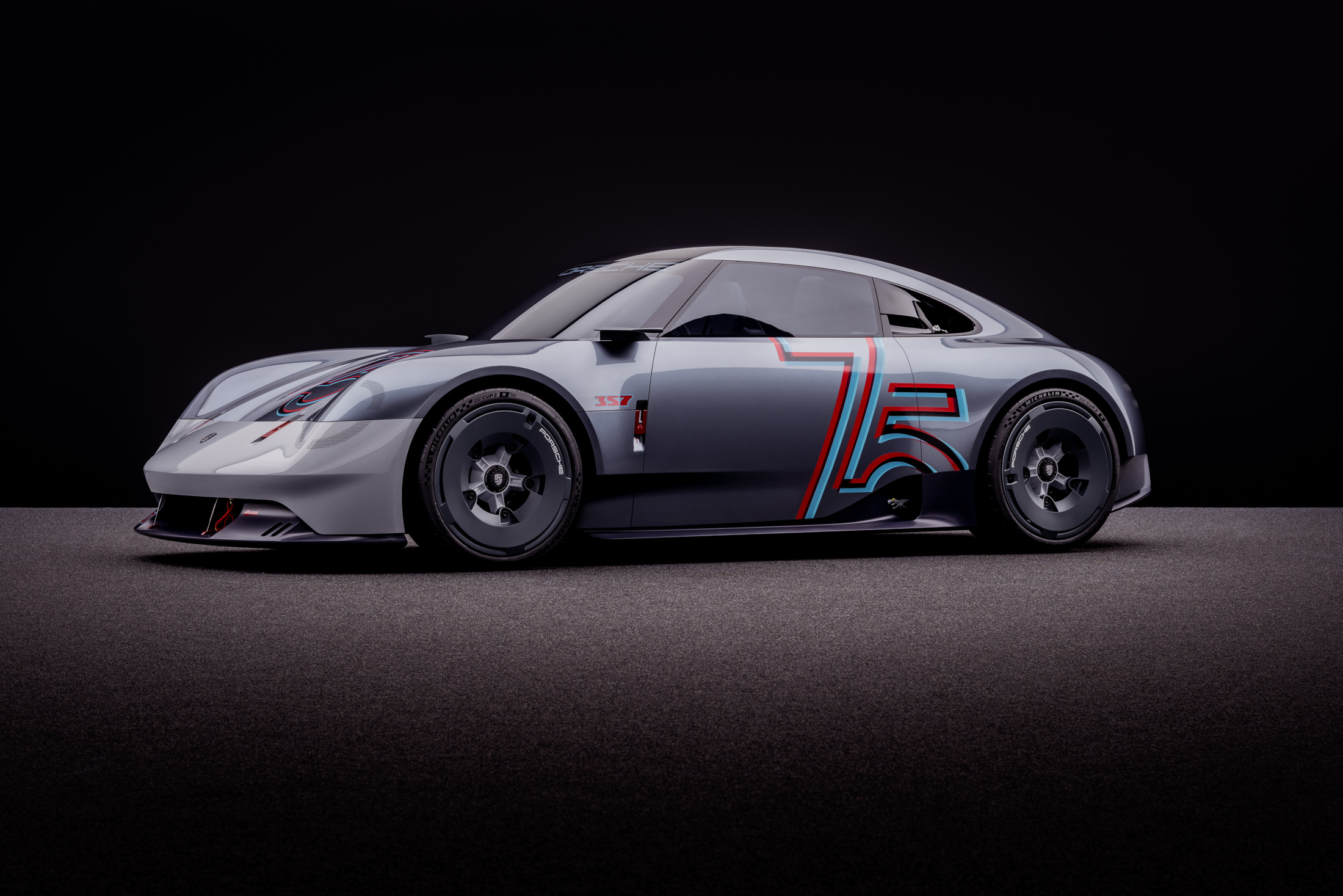Porsche Cars North America Offers Present for Motorsport Fans