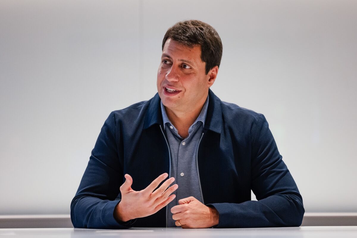 Prosus CEO Sees Shakeup Coming for Europe’s Delivery Apps - Bloomberg