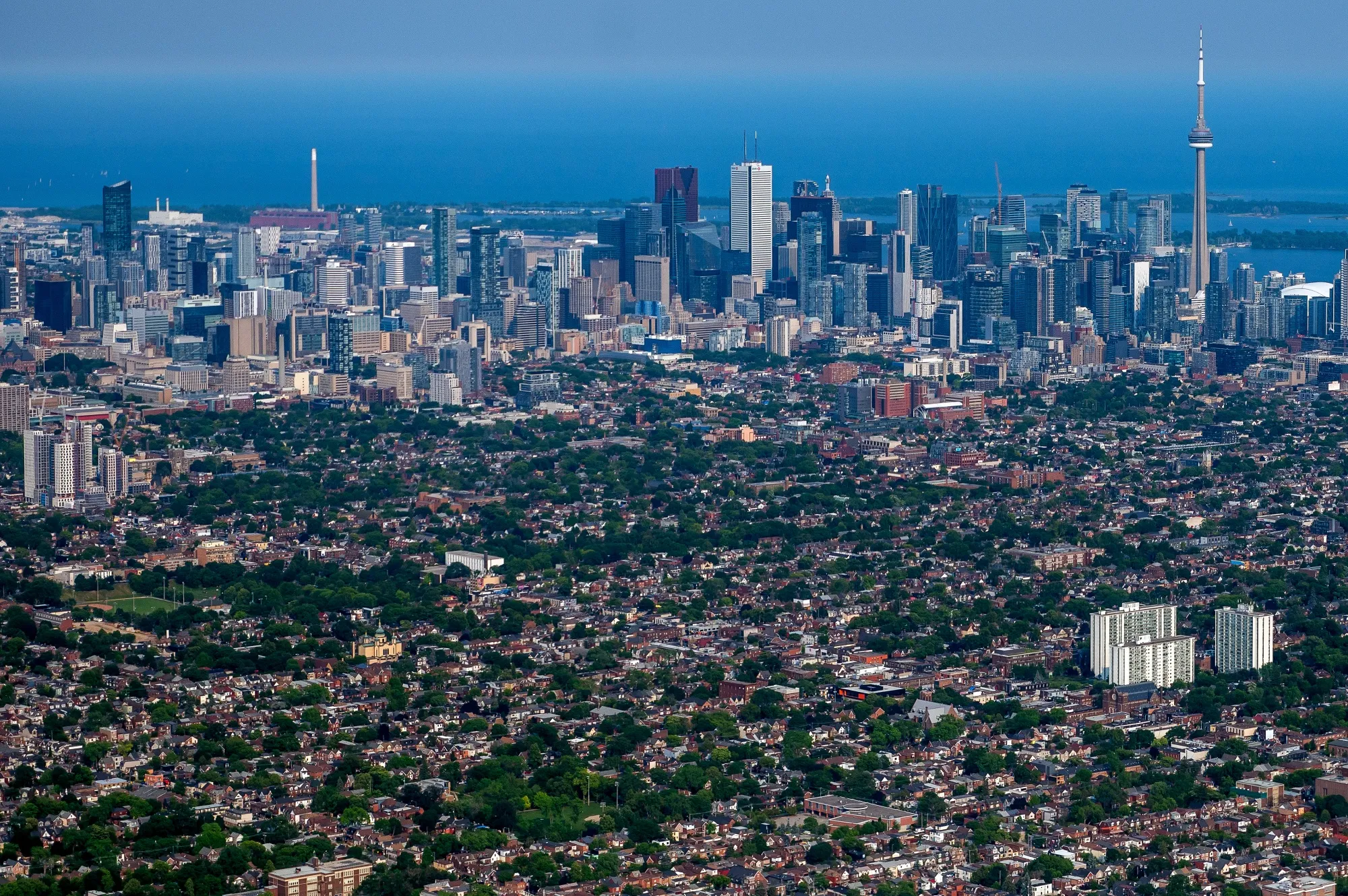 Residential And Commercial Buildings In Toronto Ahead Of GDP Figures 