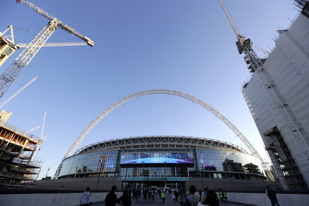 FIFA World Cup 2030 to Include 3 Games in Argentina, Uruguay, Paraguay -  Bloomberg