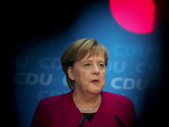 Merkel Kept Her Decision to Quit as Party Leader a Secret for Months