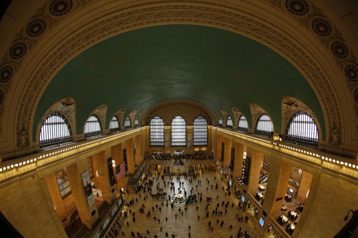 are dogs allowed in grand central station