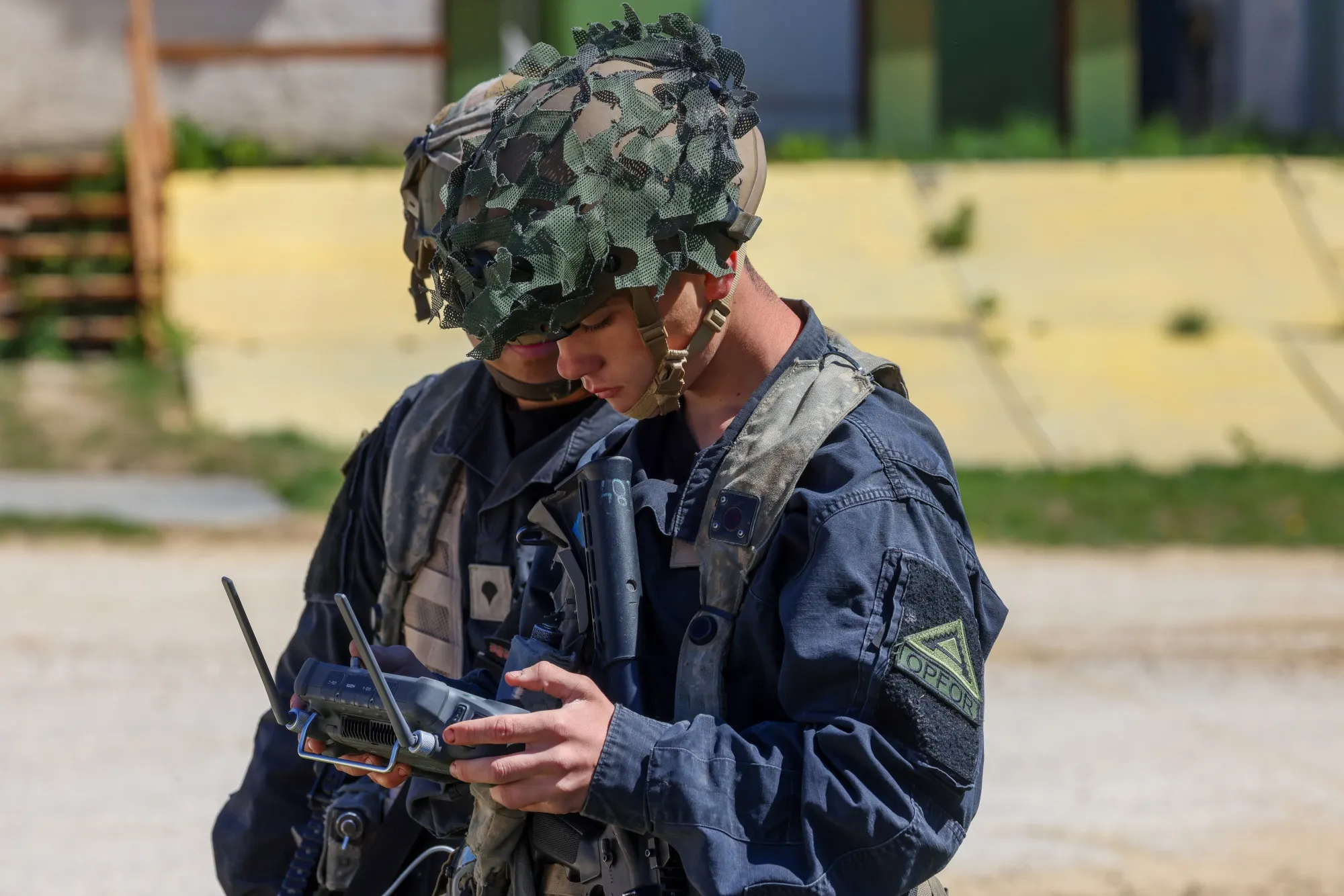 A US Army soldier pilots a drone during&nbsp;a simulated&nbsp;exercise Hohenfels, Germany.