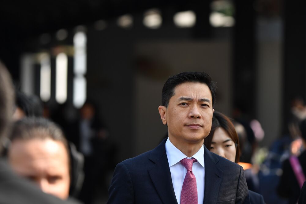 中国ネット検索の百度 香港重複上場 ａｉ投資続けるとｃｅｏ Bloomberg