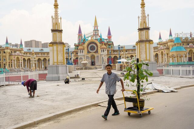 A resort under construction in the GTSEZ.