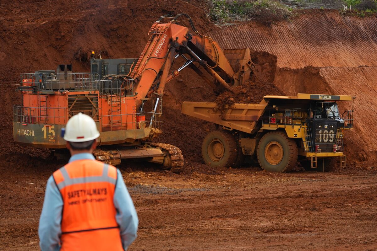 bloomberg.com - Winnie Hsu - Mining Stocks in Asia Gain as Hard-Asset Trade Gathers Pace