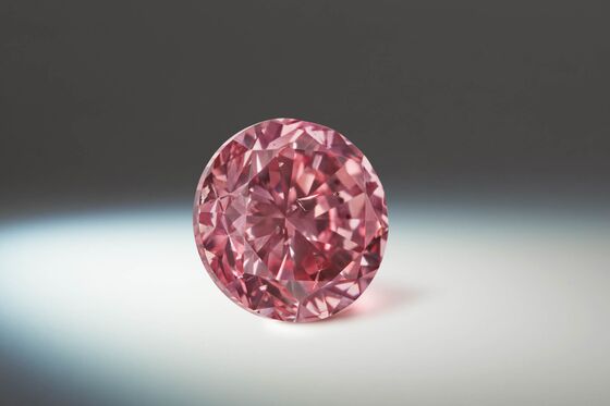 Jewelers Are Already Nostalgic for the End of Pink Diamonds