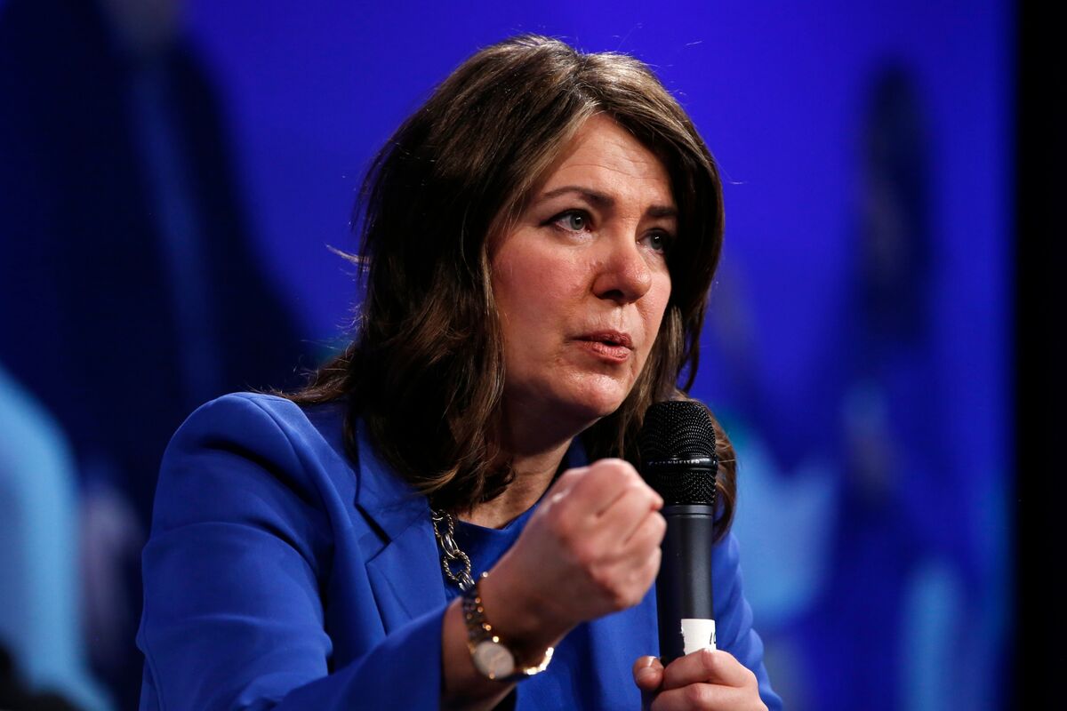 🟪"Alberta verso la separazione: referendum e nuove leggi sull'energia"
