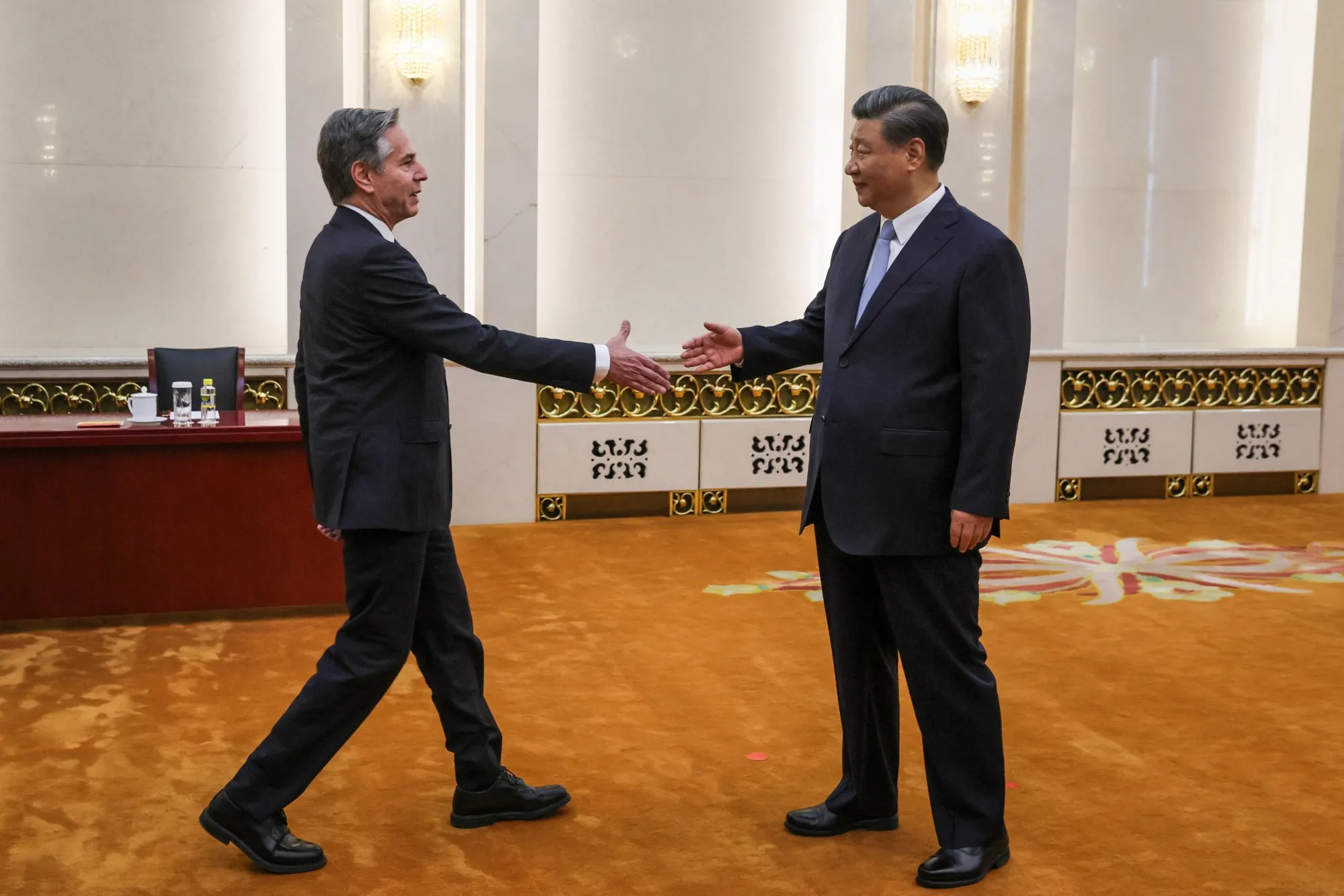 Xi Jinping with Antony Blinken in Beijing on June 19.