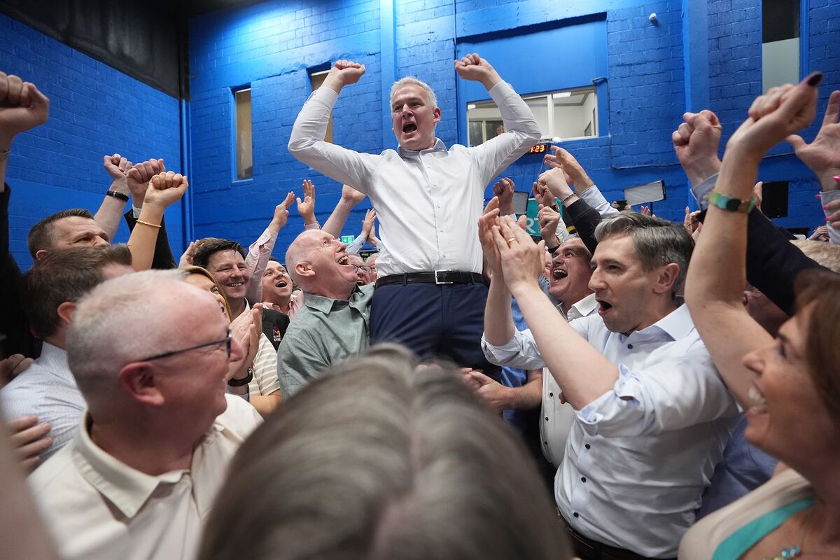 Ireland's Fine Gael and Social Democrats Win in By-Elections