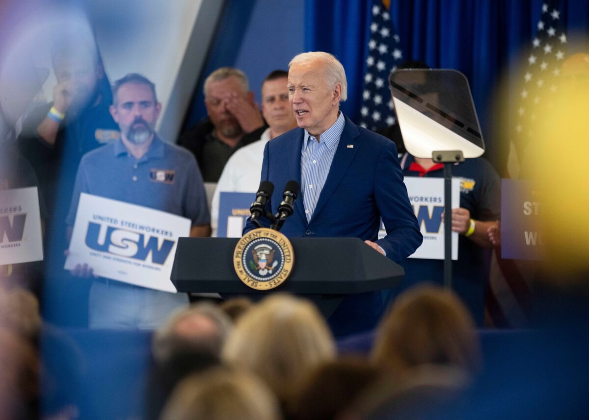 Biden’s Booming Economy Sparks Concerns About Global Currency