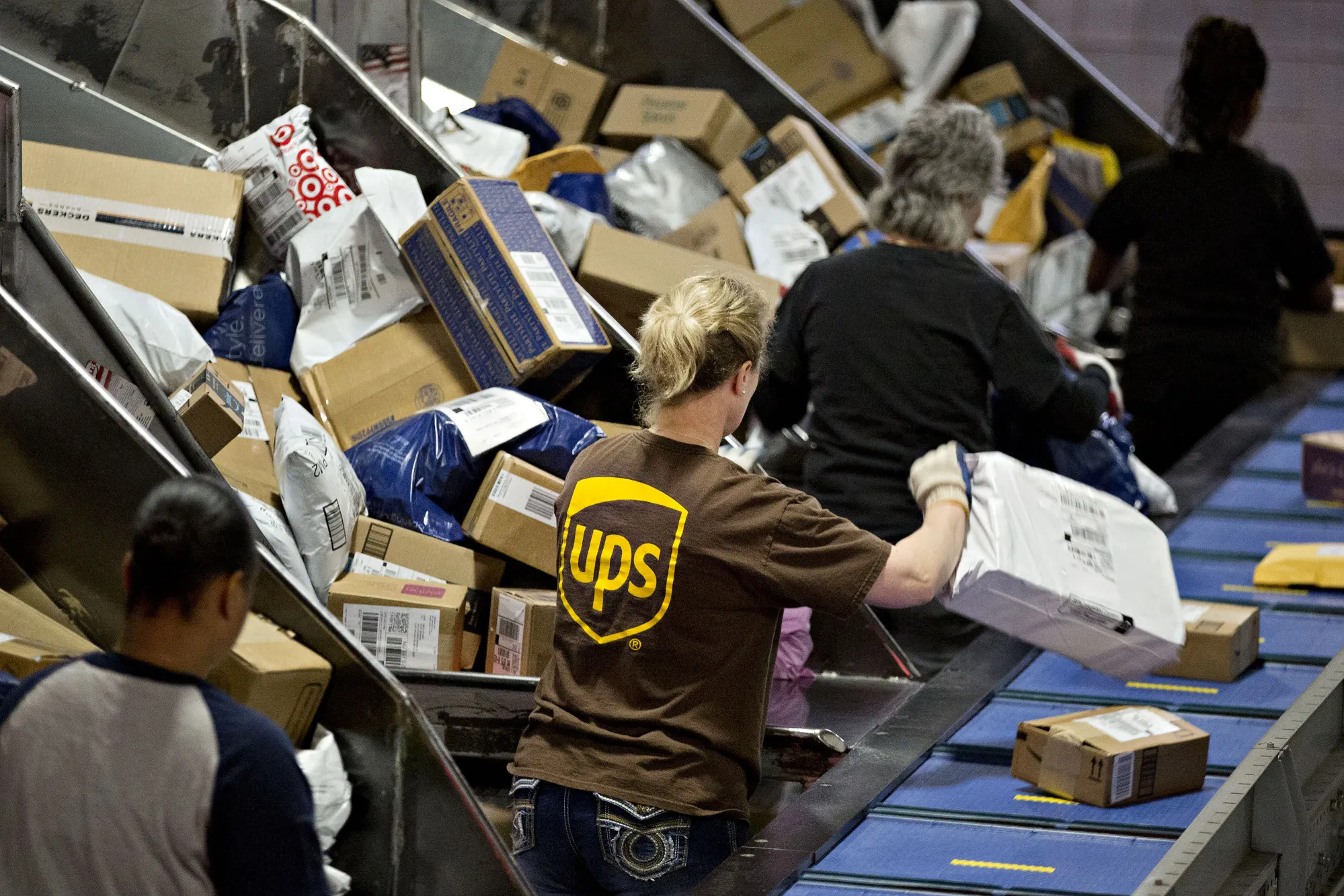 The tool will calculate the cost of tariffs and ultimately show online shoppers their final price, inclusive of duties.