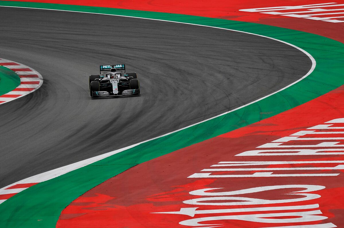 Formula One F1 Racing Streaming Gets Boost From Apple, Netflix