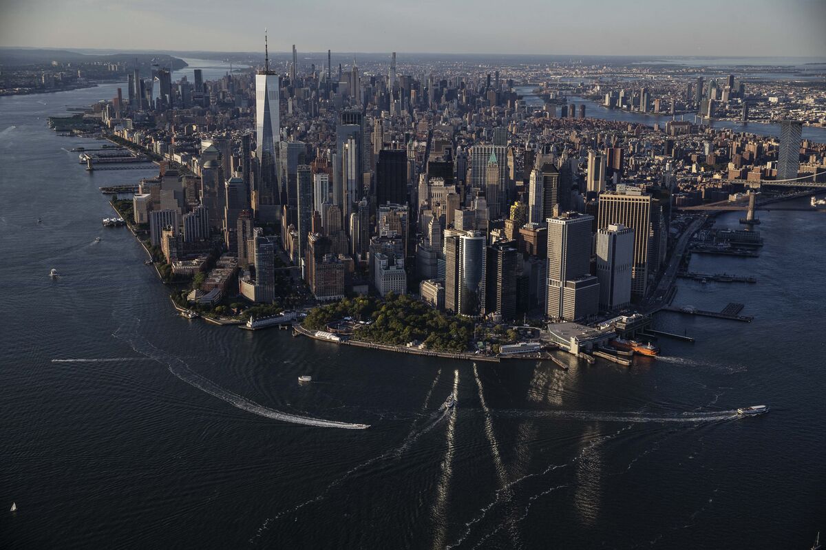 assets.bwbx.io image