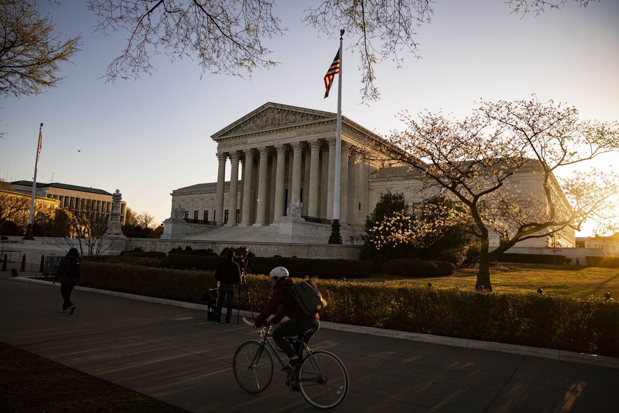 US Supreme Court Rejects Appeal on Guest-Worker Program - Bloomberg