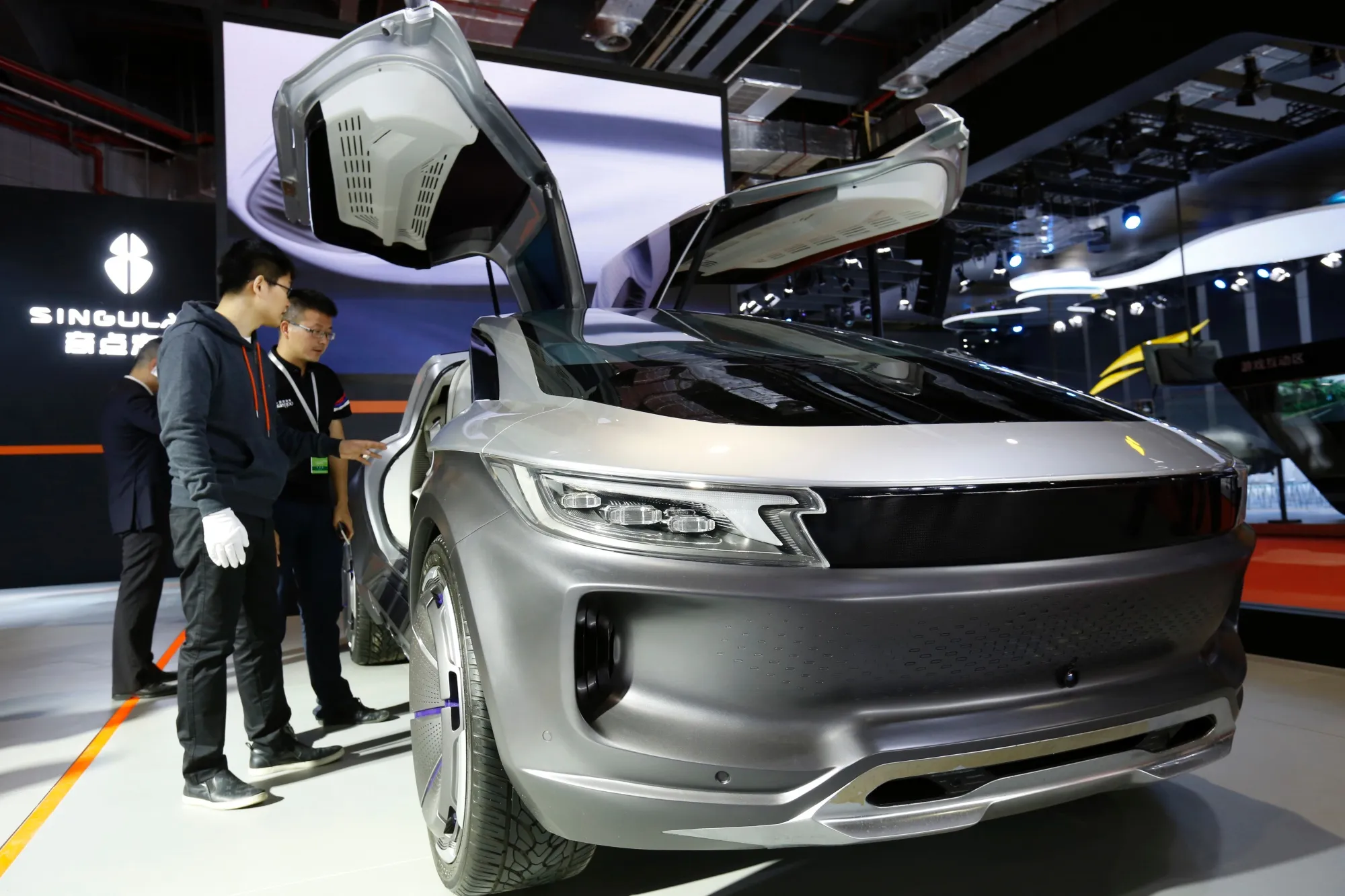 Earn more than $300,000? You can be in the clean vehicle club.