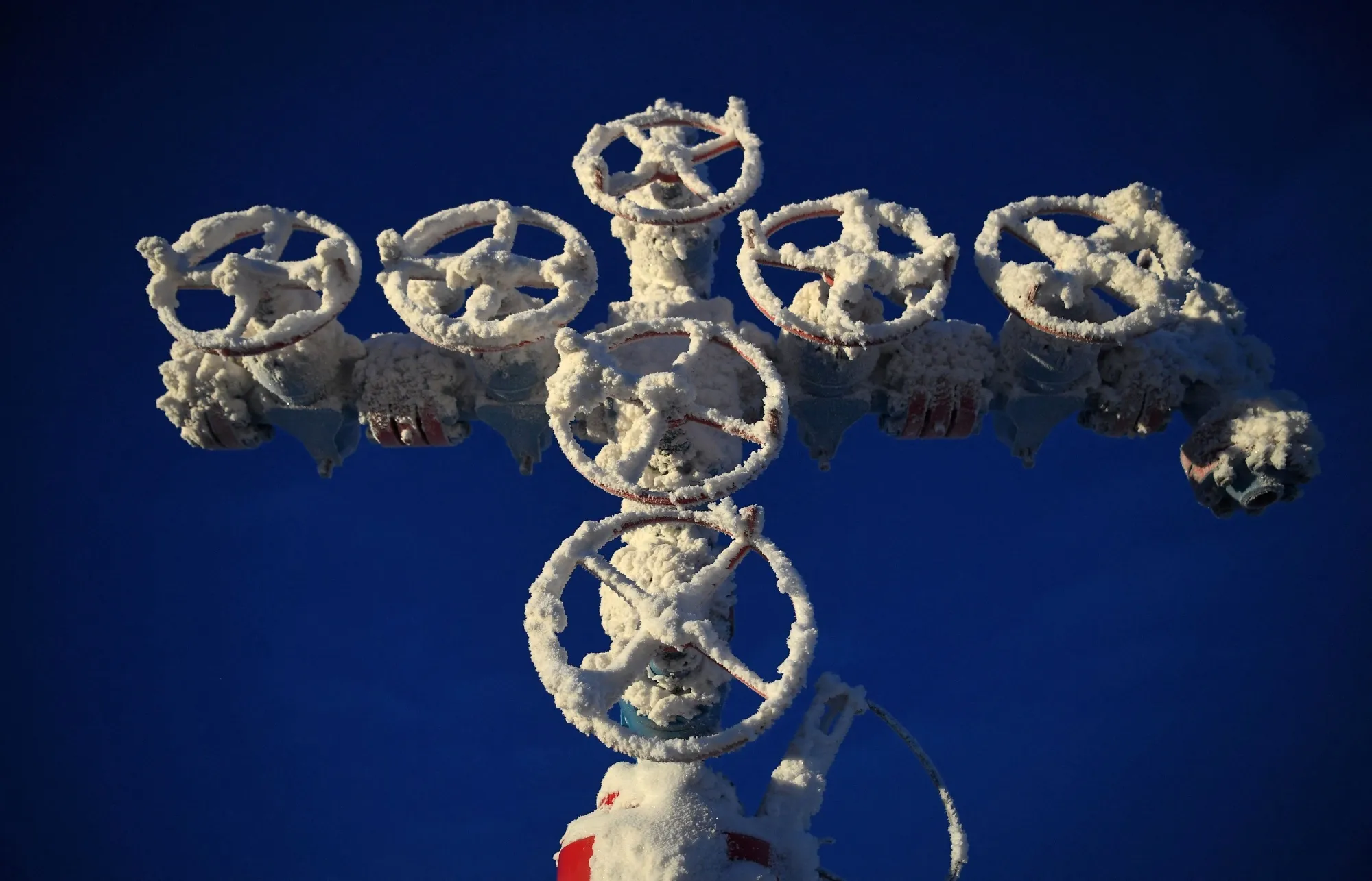 Wellhead equipment at the Utrenneye field, the resource base for Novatek's Arctic LNG 2 project.