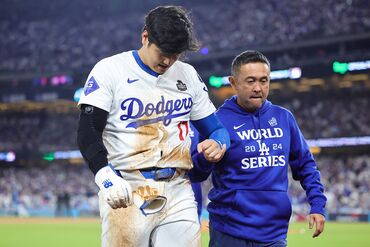 World Series - New York Yankees v Los Angeles Dodgers - Game 2