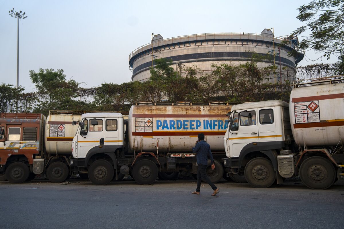 India Raises Diesel, Jet Fuel Export Taxes to Boost Revenue, Curb ...