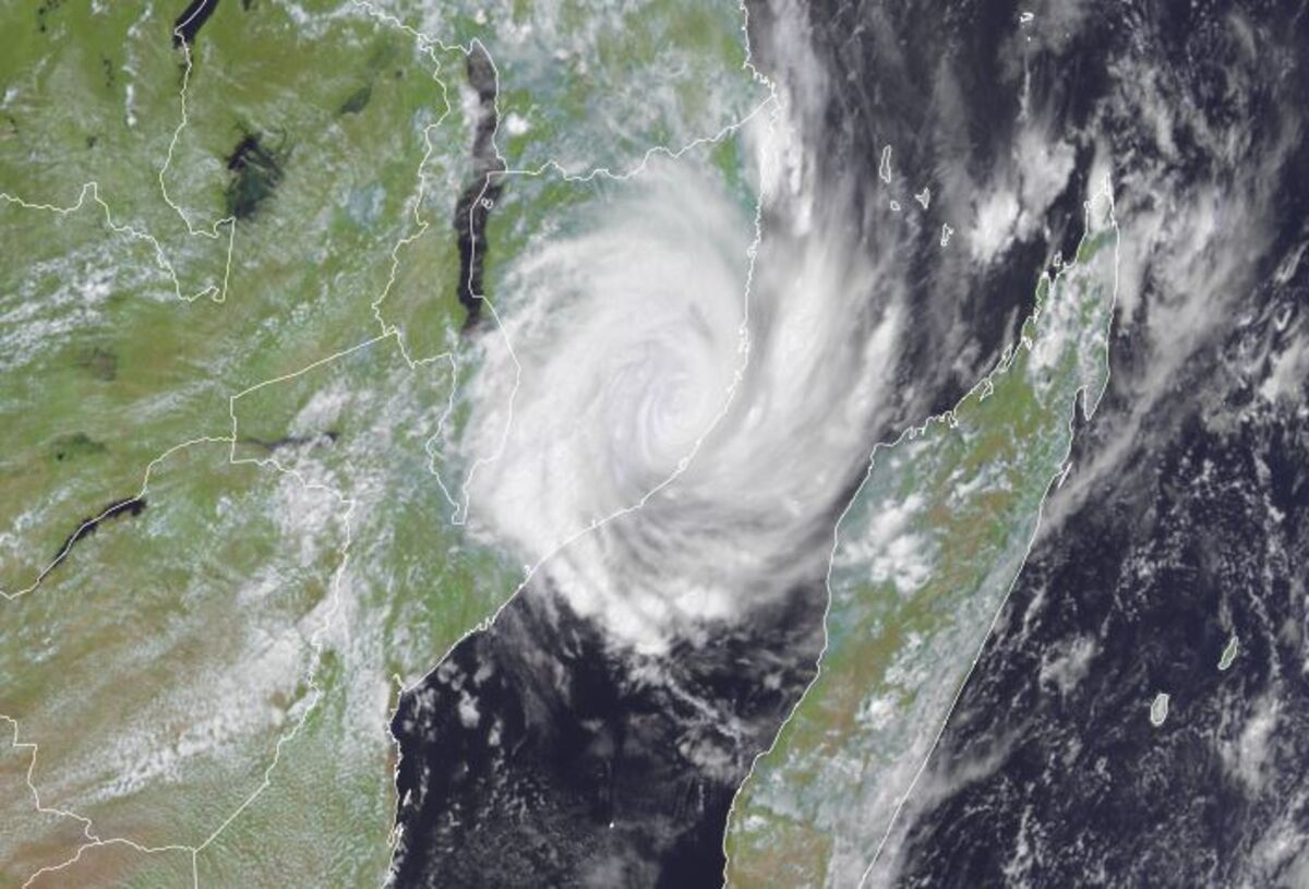 Climate Change Made Deadly African Cyclones, Storms More Severe Bloomberg