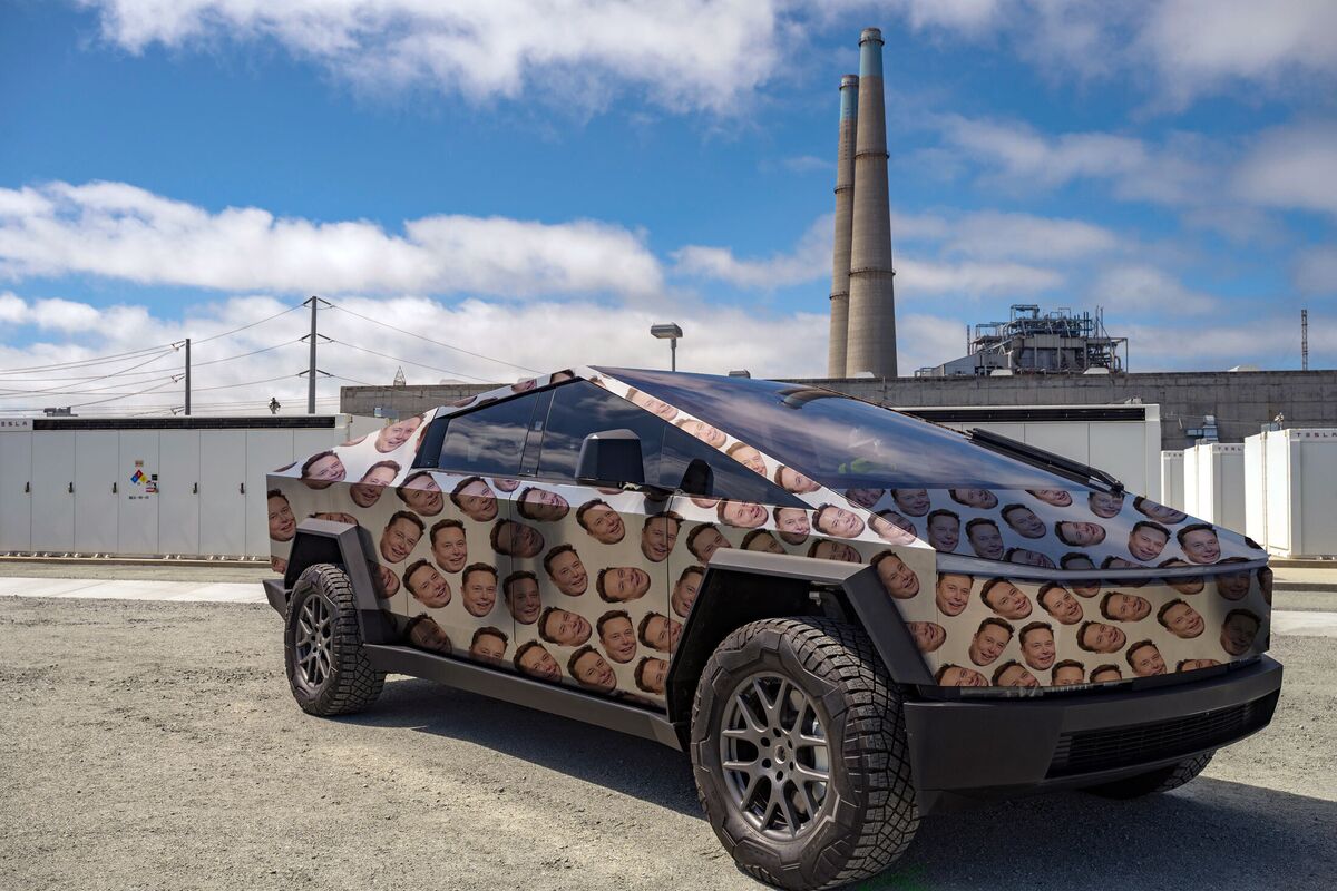 Tesla Color Wraps May Save the Cybertruck From Its Weird Self