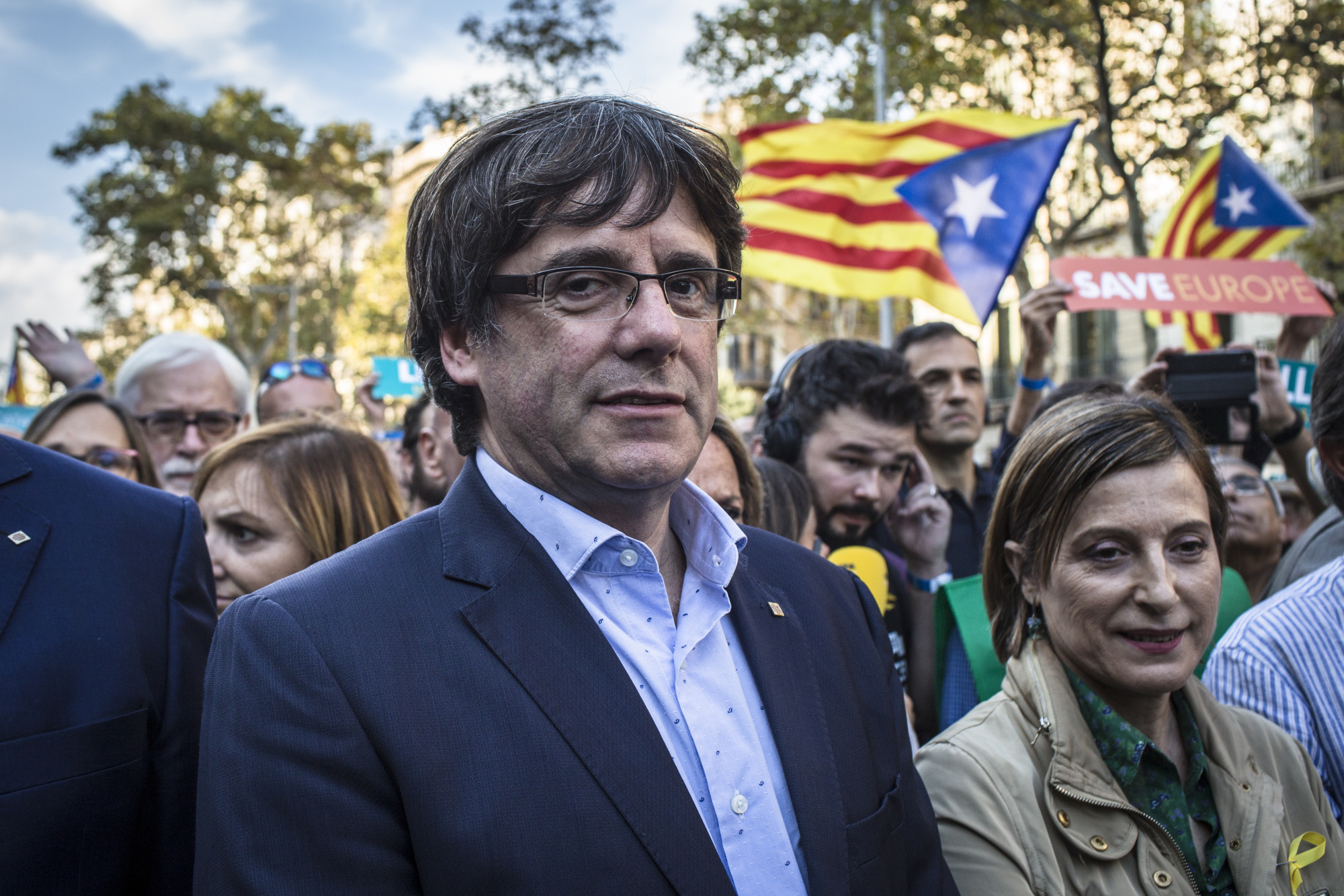 Catalan Separatist Vows To Continue To Defy Spain After Arrest - Bloomberg