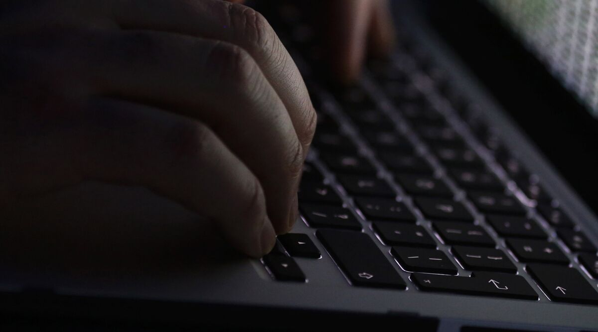 Israel Says a Large Number of Websites Report Cyber-Attack - Bloomberg