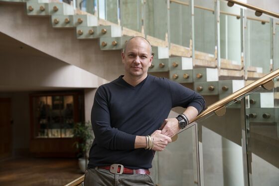 iPod Inventor and Nest Founder Tony Fadell Backs First Battery Startup
