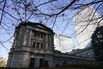 Japan Bonds Plunge After Weak Auction Stokes Fear of BOJ Retreat