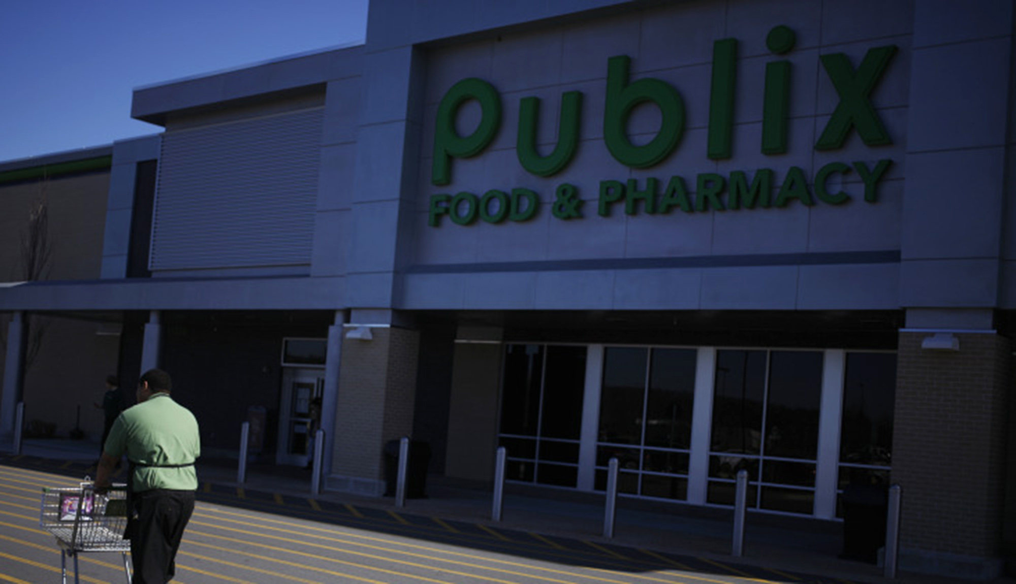 Publix to Offer Paid Parental Leave Starting in 2022 - Bloomberg