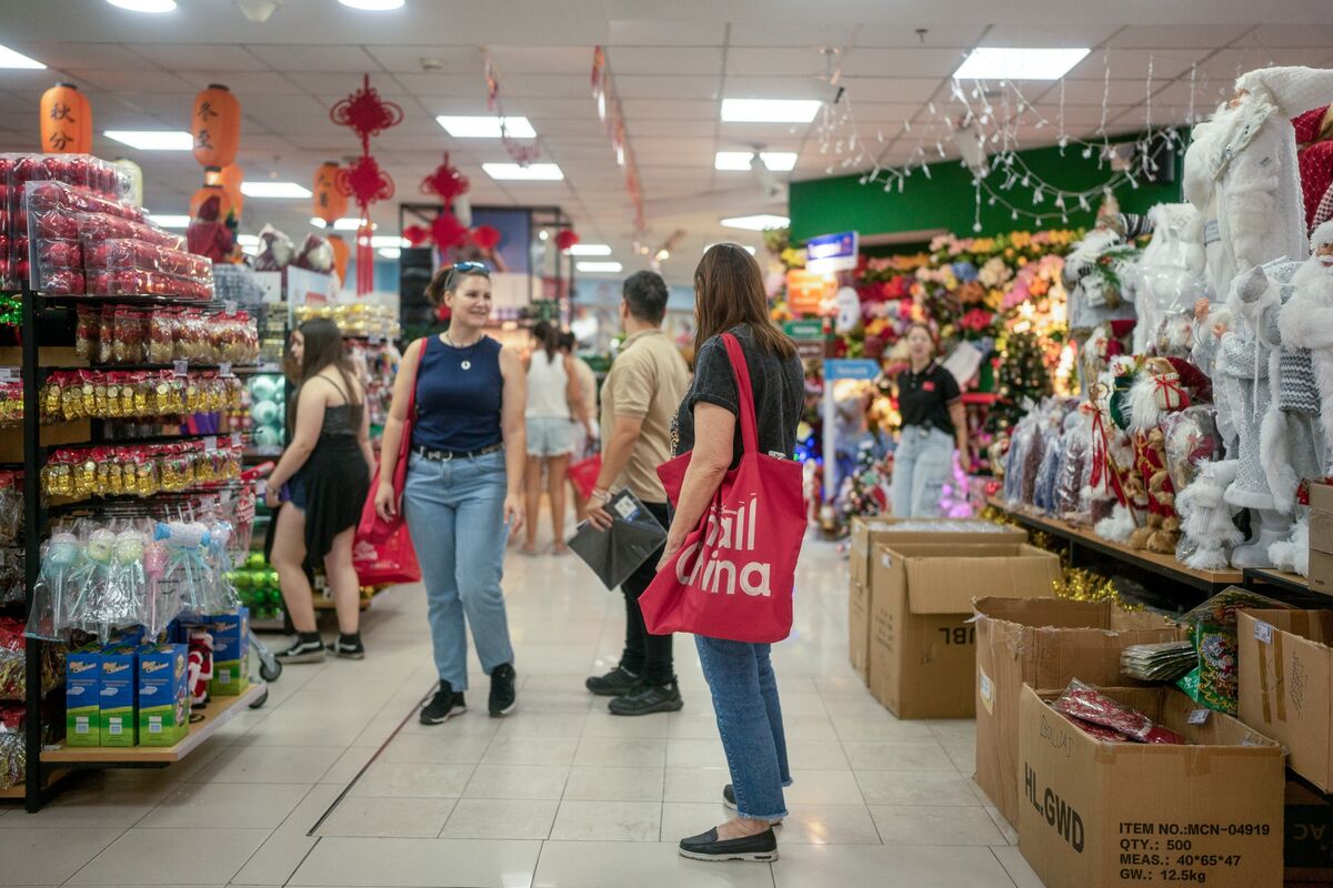 Argentina Posts Second Straight Month of Inflation Below 2%
