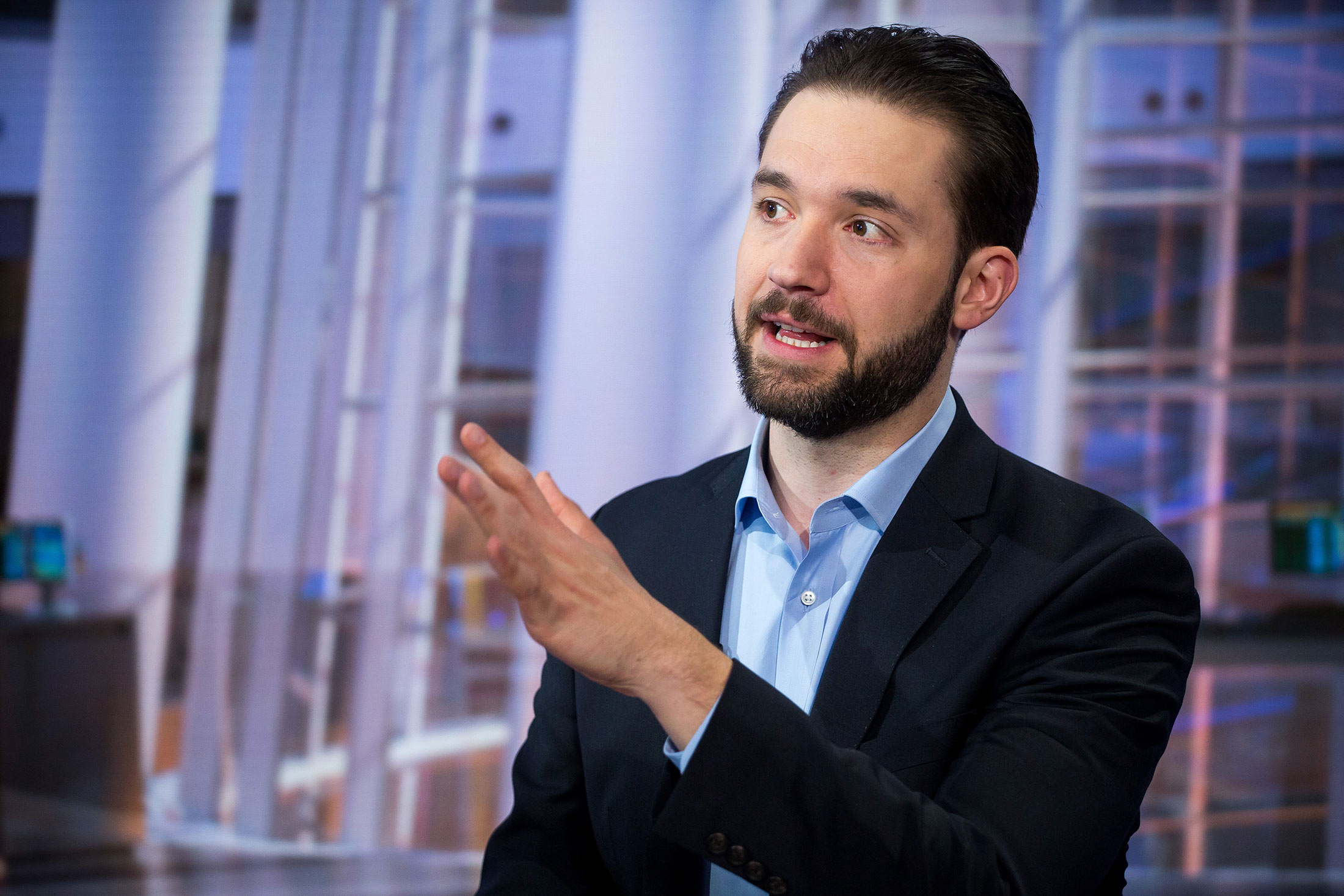 Fantasy Football Week 4: Reddit Founder Alexis Ohanian Believes in